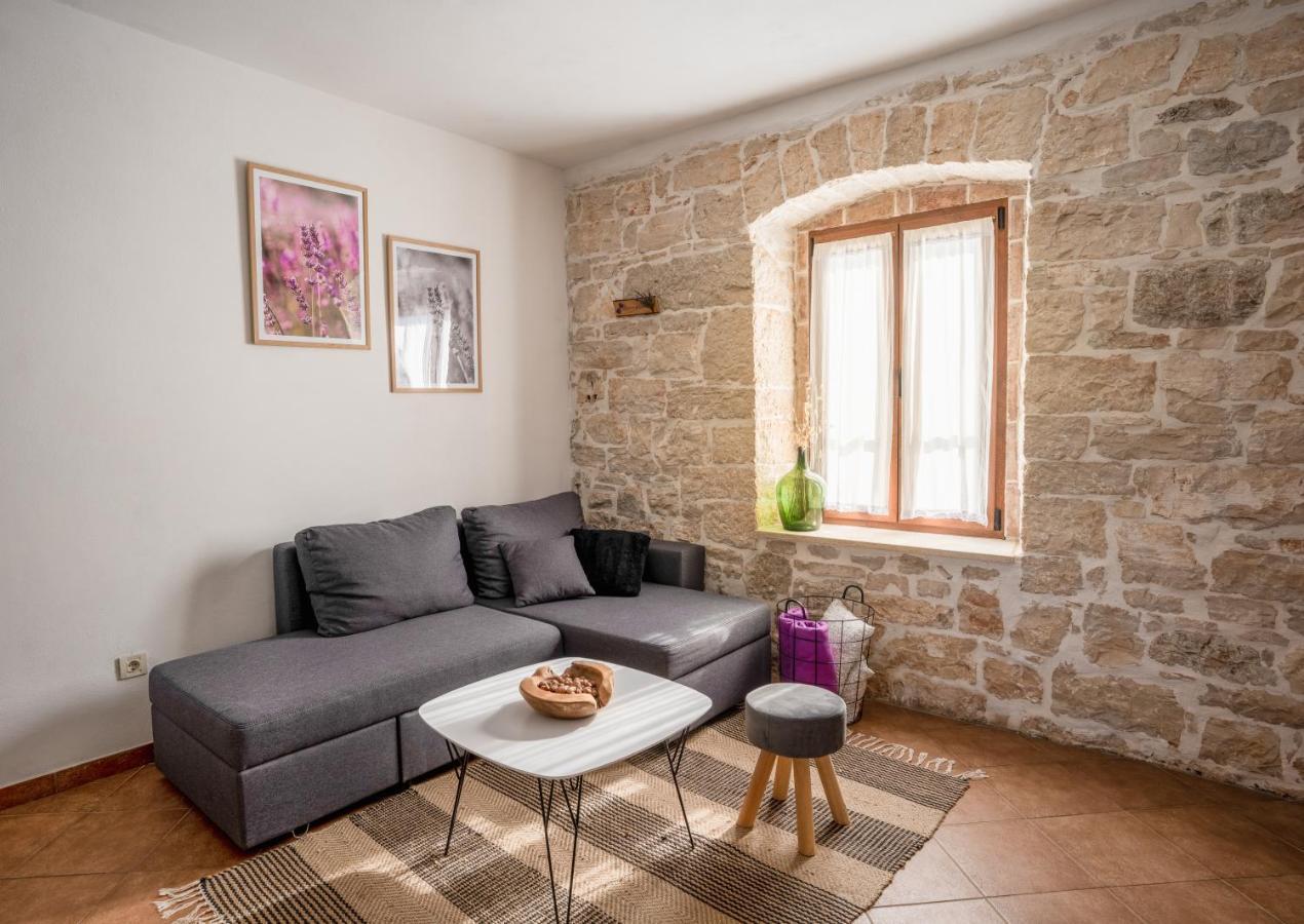 Lavanda * Sveti Lovreč Pazenatički